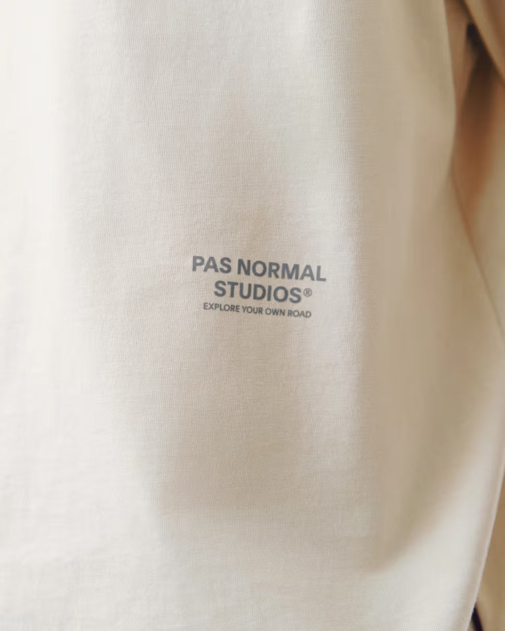 Pas Normal Studios //Off-Race T-Shirt Bone